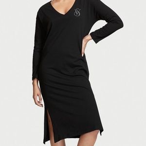 New with tags Victoria’s Secret sleepshirt